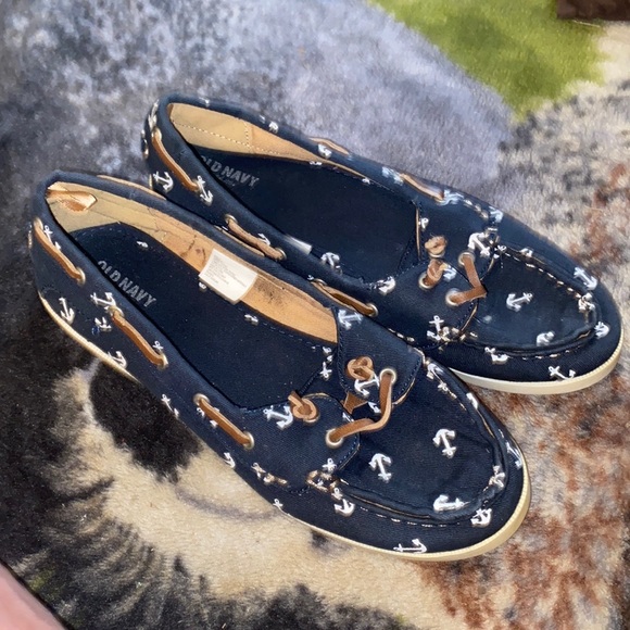 Old Navy Shoes - Old Navey anchor print loafers
